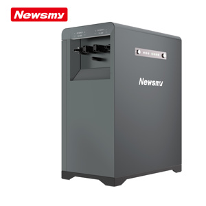 Entrepôt de l'UE en stock Installation gratuite Plug and Play 44.8V 45AH Système de stockage d'énergie solaire pour balcon avec <span class=keywords><strong>micro</strong></span>-<span class=keywords><strong>onduleur</strong></span> 800W - Product Image 1