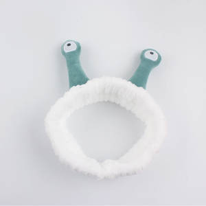 Jiamu Hot Selling Korean Style Cute Cartoon <strong>Snail</strong> Plush <strong>Headband</strong> for Washing Face Sweet <strong>Makeup</strong> <strong>Headband</strong> for Women Girls - Product Image 5