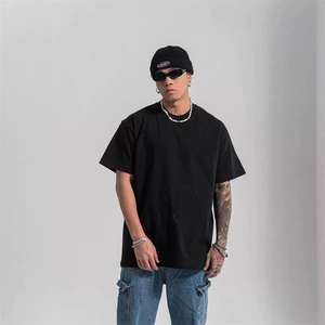 เสื้อยืดผู้ชายสไตล์วินเทจ ทรงหลวม พิมพ์ลายได้ ผ้าฝ้าย 100% ใส่สบาย ระบายอากาศ แห้งเร็ว เป็นมิตรกับสิ่งแวดล้อม แขนสั้น บริการ OEM - Product Image 1