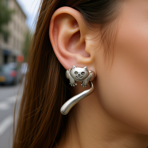 Orecchini a polsino E3136 in argento antico a forma di gatto per donna, graziosi gioielli alla moda a forma di animale, accessorio regalo in lega - Product Image 2