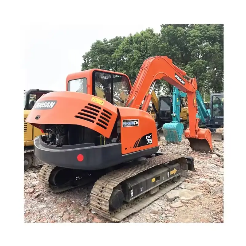 Hot sale 90%new doosan dx75 7.5 excavator machine doosan dx75-9c used excavators for doosan for sale