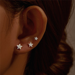 CANNER Factory Wholesale 3 Sizes Flower <b>Stud</b> <b>Earrings</b> 925 Sterling <b>Silver</b> CZ Stone Small <b>Stud</b> <b>Earrings</b> <b>Set</b> for Women Gift - Product Image 5