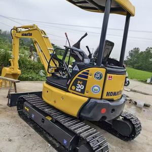 Mini Escavatore Cingolato Idraulico Usato Komatsu PC30MR-3 da 3 Tonnellate, Modello Giapponese, con Cabina Aperta e Lama Dozer, Certificato EPA CE, Disponibile in Magazzino - Product Image 3