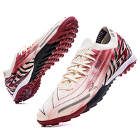 Haut de gamme personnalisé sans couture PU semelle extérieure en caoutchouc chaussures de Football unisexe professionnel compétition entraînement crampons de Football