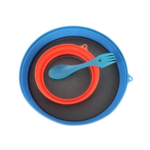Échantillon Gratuit : Ensemble de Vaisselle de Camping Léger et Compact en Silicone Pliable (Assiette, Bol et Cuillère-fourchette) - Product Image 3