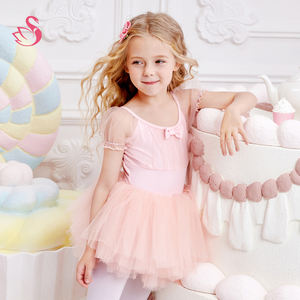 Abito a maniche corte bianco neve gonfio per le prestazioni delle ragazze che indossano abiti da asilo per bambini stampati - Product Image 6