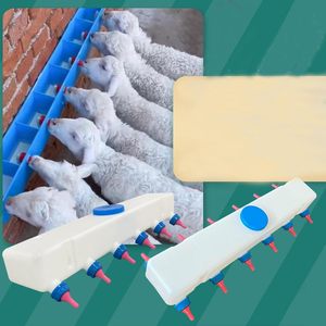 Nuevo Alimentador Automático de Leche para Lechones y Cabritos de Silicona de Doble Cara con 12 Tetinas y Capacidad de 8L - Product Image 4