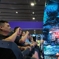 Cinéma volant suspendu à 8 places, expérience immersive virtuelle, machine de manège dynamique pour parc d'attractions, centre de divertissement familial