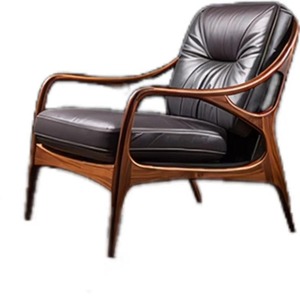 Elegante y moderno sillón de cuero negro con marco de madera distintivo para una relajación con estilo - Product Image 5