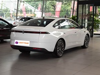 Volkswagen ID. ERA 5S Nouvelle voiture hybride rechargeable à énergie nouvelle, 5 places, voiture familiale intelligente de luxe, Volkswagen PHEV
