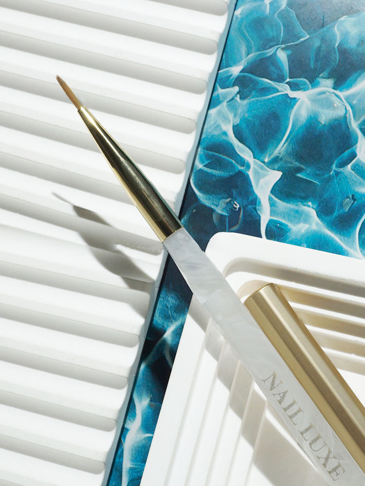 แปรงเล็บยิ่งใหญ่