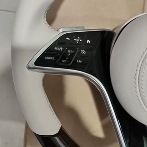 Conversión de Volantes de <span class=keywords><strong>Mercedes</strong></span>-Benz Clase C, Clase E, Clase S, Clase GL, W213 a Estilo <span class=keywords><strong>Maybach</strong></span> con Madera de Caoba y Cuero Genuino - Product Image 4