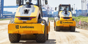 รถบดอัดดินแบบสั่นสะเทือนล้อเดียว LiuGong 6114E ขนาด 14 ตัน สำหรับงานบดอัดฐานทางหลวงและถนนในเขตเทศบาล - Product Image 2