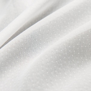 Полиэстеровое (100%) тканое флизелиновое основоволокно с покрытием PA/PES, приклеиваемое к тканям - Product Image 2