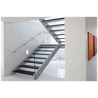 Escaliers à double face avec motifs décoratifs découpés au laser, marches en noyer, transmission de la lumière, fonction écran d'intimité