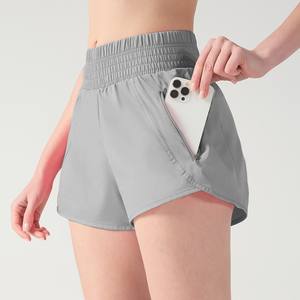 شورت رياضي نسائي سريع الجفاف وقابل للتنفس 2 في 1 بخصر مطاطي وجيوب، شورت كارجو أنيق للتنس والتمارين الرياضية - Product Image 5
