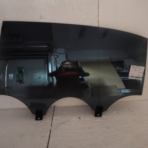 Prix compétitif Vente Comme Hotcakes Oem Auto Verre Professionnel Durable Porte Arrière Gauche Verre de Pare-brise - Product Image 1