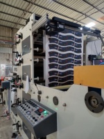 Machine d'impression flexographique rouleau à rouleau, 3 couleurs, 120 m/min pour la production de gobelets et sacs en papier de 1200 mm de large