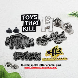 Pins de Solapa Esmaltados en Plata con Diseño 2D/3D Encantador, Logotipo Metálico Personalizado con Tarjeta de Empaque para Regalo o Accesorio Festivo - Product Image 5