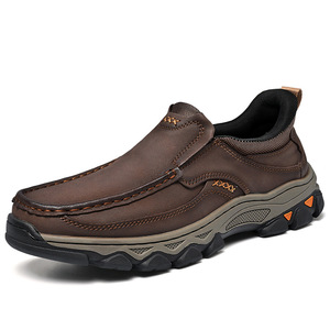 Mocassins rétro en cuir PU pour hommes, chaussures décontractées à enfiler, semelle en caoutchouc, doublure en peluche, motif uni, broderie du logo - Product Image 6