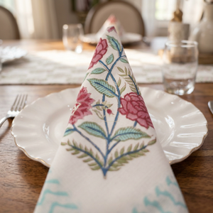 Serviette de table carrée de luxe faite à la main en coton 100% biologique et écologique, imprimé floral, style classique, décoration de table, usage domestique - Product Image 1