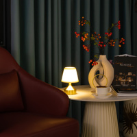 Lampe de bureau sans fil rechargeable en aluminium en gros, éclairage d'ambiance, télécommande, décoration élégante pour hôtel