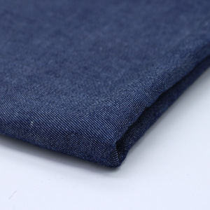 Tela vaquera de sarga teñida con hilo de algodón de 4 oz, lavada, 145 cm de ancho, índigo azul negro, tejido liso sin elasticidad - Product Image 2