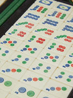Coffret cadeau Mahjongg vintage personnalisé étui en cuir de doublure en daim vert émeraude de luxe pour ensemble Mah-jong