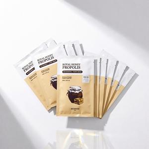 Mascarilla Facial Hidratante SKINFOOD Royal Honey Propolis, Paquete de 10 Unidades, Para Todo Tipo de Piel - Product Image 1