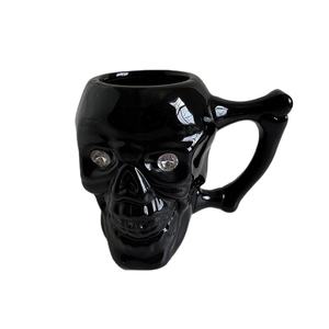 बड़े 3 डी मजाकिया सिरेमिक खोपड़ी मग कस्टम आकार नवीनता रचनात्मक बीयर या कॉफी कप के लिए - Product Image 1