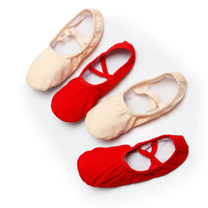 Großhandel OEM echtes Leder Damen-Balletschuhe weiche flache Absätze lateinische Tanzschuhe mit PU-Seitenunterlage Baumwollfutter Stretch-Lined