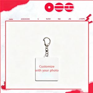 Porte-clés en acrylique Chibi des Bangtan Boys, souvenir de fan dessiné à la main, cadeau promotionnel de la tournée mondiale - Product Image 3