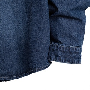 Camisa de mezclilla para hombre, de algodón grueso, manga larga, ajuste cómodo, informal, con botones, para todas las estaciones - Product Image 4