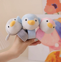 Bracelet à pression en peluche ours mignon, vente en gros d'usine, anneau de poignet anti-stress rembourré en coton PP, petit cadeau de récompense pour enfants et étudiants