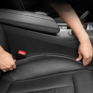 Bouchon de remplissage latéral de siège de voiture portable multifonctionnel avec fente de rangement - Product Image 6