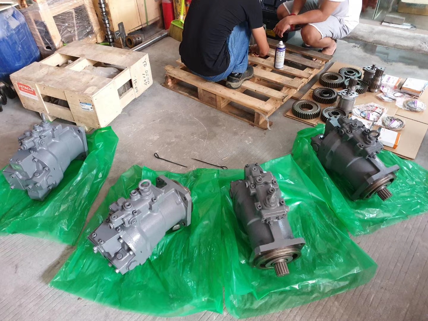 Hitachi 9262320 HPV118HW YB60000547 Hydraulic Pump for ZX200