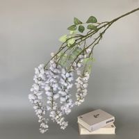 Fleur artificielle de glycine réaliste à 6 branches, fleurs en soie suspendues pour la décoration de plafond de mariage, d'hôtel et la mise en scène