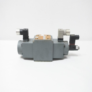 Controlador de Programación de Válvula de Control Direccional Hidráulica Plc 4WRE10E16-1224Z4M - Product Image 1