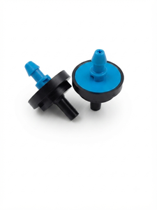 Dispositivo de Riego por Goteo con Disco Redondo Negro y Azul, Cabezal de Goteo con Púas para Jardín y Huerto - Product Image 3