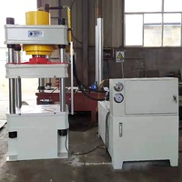 Machine de fabrication de casseroles en métal et aluminium Presse hydraulique à emboutissage profond à quatre colonnes de 200 tonnes pour la fabrication de casseroles