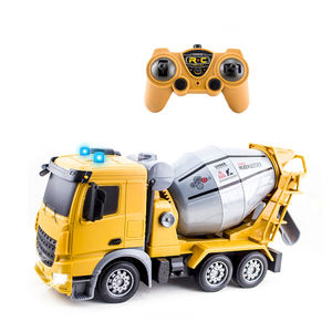Plastique bétonnière <span class=keywords><strong>camion</strong></span> télécommande voiture rc avec des lumières - Product Image 1