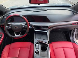 Auto Usado a Bajo <span class=keywords><strong>Precio</strong></span> con Volante a la Izquierda en China, Changan Uni-T 2023, SUV Familiar Compacto, Gasolina, Vehículos Usados en Venta - Product Image 5
