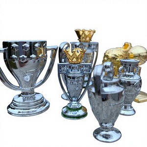 Llavero <span class=keywords><strong>de</strong></span> Metal con Colgante <span class=keywords><strong>de</strong></span> Trofeo, Recuerdo para Fanáticos del Fútbol, Adorno Moderno - Product Image 1