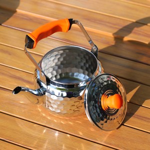 <span class=keywords><strong>Théière</strong></span> en acier inoxydable martelé doré avec poignée en bois, bouilloire portable pour le thé et le café, idéale pour la maison, la cuisine et le Ramadan - Product Image 6
