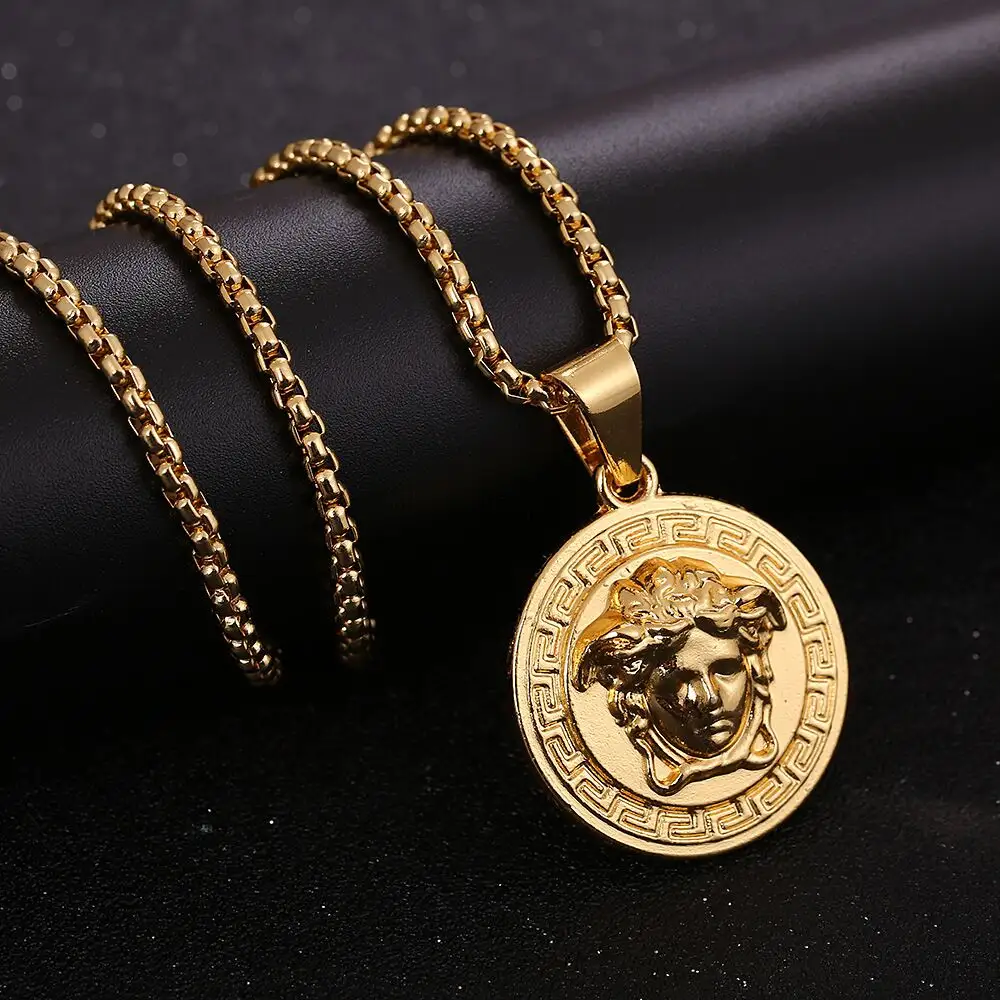 Popular greek crystal medusa pendant new hiphop titanium 22k gold pendant necklace snake medusa jewelry necklace men women