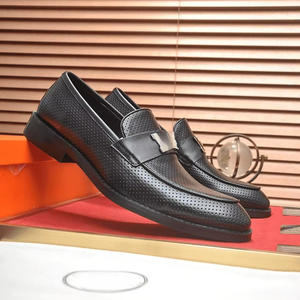 Zapatos Oxford con Parte Superior de Cuero Vacuno de Grano Completo, Entresuela de Goma/Látex Espumado, Suela de Goma y Forro de Cuero Vacuno de Grano Completo/Tela - Product Image 1