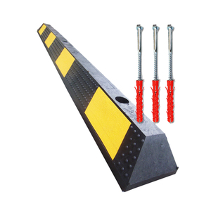 1650 /1830mm <span class=keywords><strong>Garage</strong></span> ou espace de stationnement Guide de stationnement Stop Caoutchouc Parking Car Wheel Stop Parking Stopper - Product Image 2