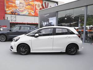 Meilleures ventes 2024 Honn Da Fit Compact 2WD 1.5L CVT Prix Chine Voitures à essence Hondas Fit Voiture Voitures compactes à vendre - Product Image 5