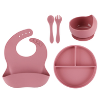 Ensemble de salle à manger pour enfants en silicone sans BPA et antidérapant avec logo personnalisé Cuillère à manger pour bébé au design mignon Bol à bavette pour le sevrage de bébé