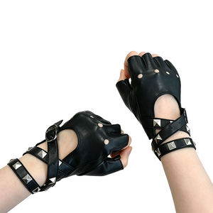 Guantes Negros Góticos con Púas, Medios Dedos Descubiertos, para Fiestas, Actuaciones, Moda Urbana, Accesorios para Mujeres y Hombres - Product Image 3